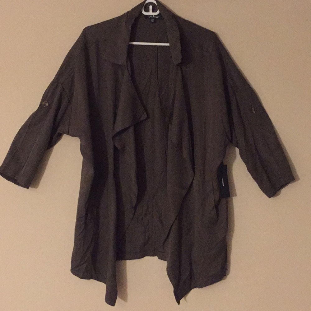 lulu’s olive oversized jacket NWT -XS